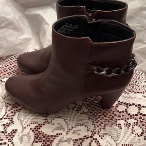 Women’s Easy Spirit Esparilynn Ankle Heeled Boots